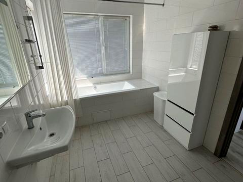 будинок за адресою Івана Сірка вул.