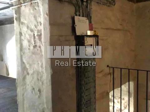 комерційна за адресою Архітектора Городецького вул., 4