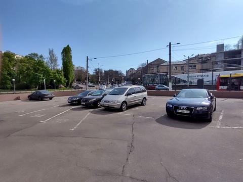 коммерческая по адресу Таможенная пл., 1а