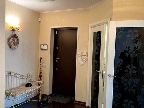 квартира за адресою Дніпровська набережна вул., 19-А