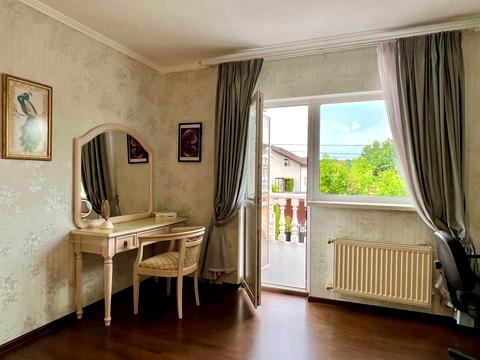 будинок за адресою Шкільна вул.