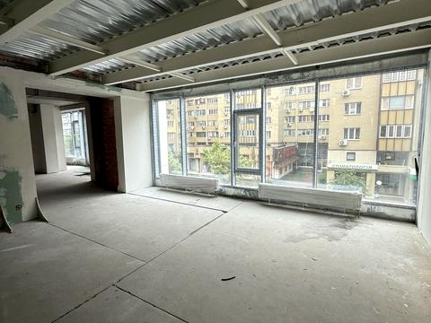 комерційна за адресою Левка Лук'яненка вул. (Маршала Тимошенка), 21