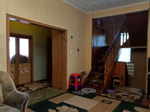 дом по адресу Центральна, 1а