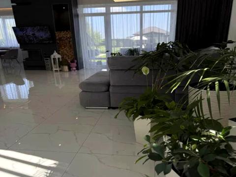 будинок за адресою с. Зазим'я, Київська вул.