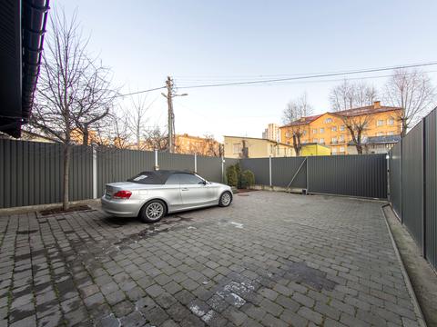 дом по адресу Катерини Ступницької ул. (Уляни Громової)