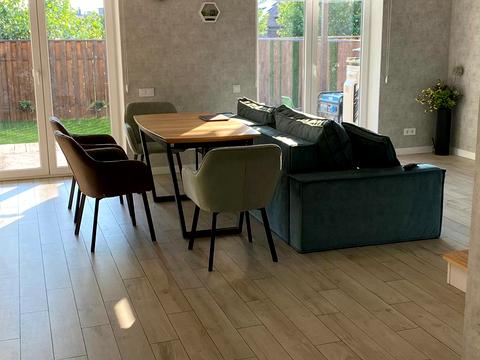 будинок за адресою Грушевського вул.