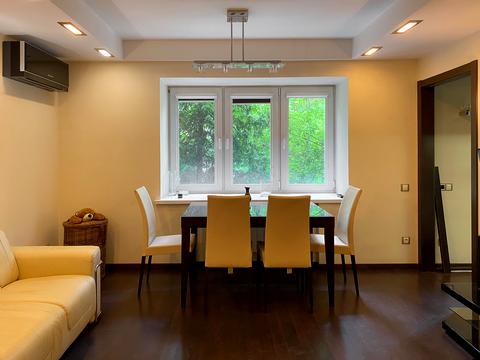 квартира по адресу Жилянская ул., 45