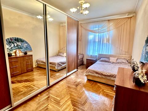 квартира по адресу Севастопольская ул., 13