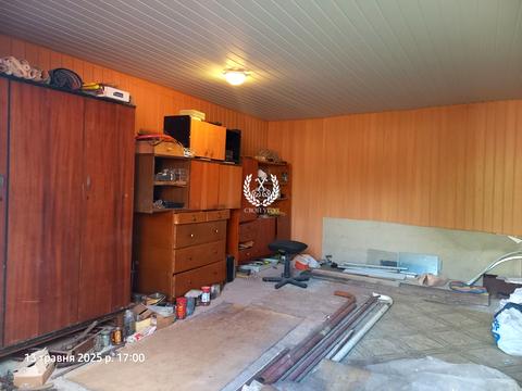 будинок за адресою Лугова