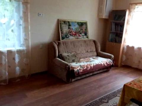 будинок за адресою центральна, 1