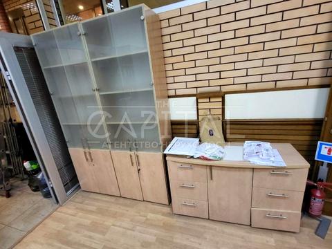 комерційна за адресою Микільсько-Слобідська вул., 2-Б