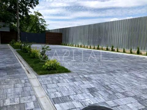 коммерческая по адресу 32-га Садова ул., 1
