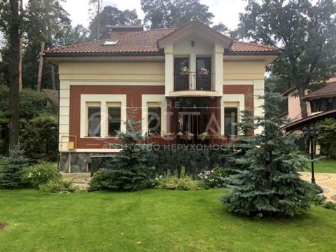 будинок за адресою Курортна вул., 9