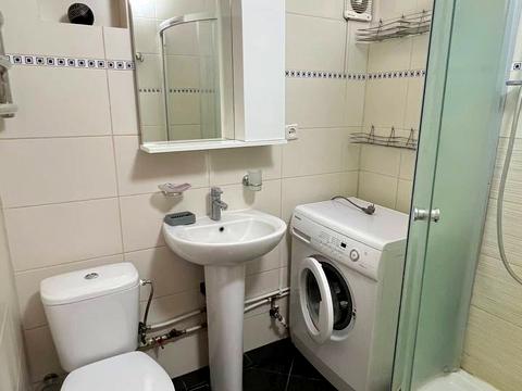 квартира за адресою Зарічанська вул., 6