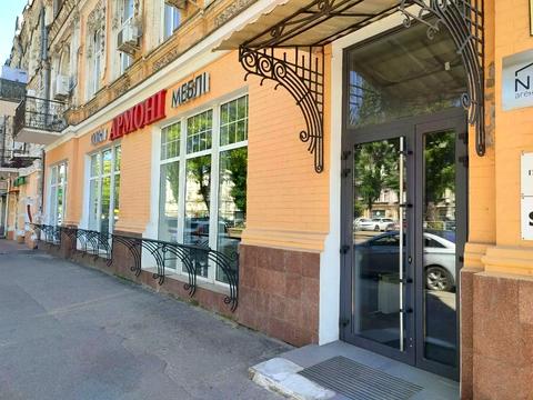 коммерческая по адресу Верхній Вал ул., 30