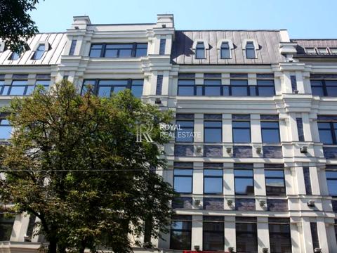 комерційна за адресою Ярославів Вал вул., 23