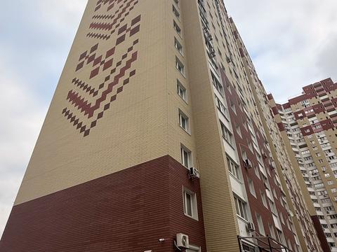 квартира по адресу Академика Глушкова просп., 9-Є