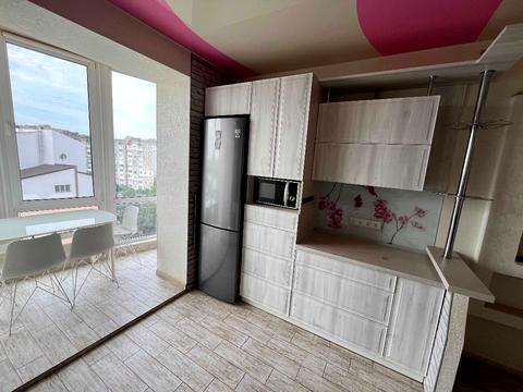 квартира за адресою Панаса Мирного вул., 18/2