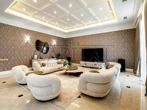 будинок за адресою Молодіжна вул.