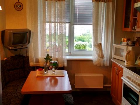 кімната за адресою Валерія Лобановського просп. (Червонозоряний), 18