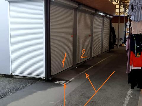 комерційна за адресою майдан Захисників України пл. (Повстання), 2