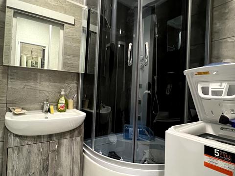 квартира за адресою Магістральна вул., 33