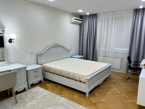 квартира за адресою Ринок пл., 1