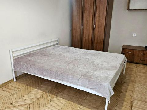 квартира за адресою Олеся Гончара вул., 65-А