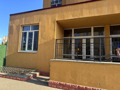 комерційна за адресою Валерія Лобановського вул., 30-В
