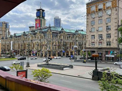 коммерческая по адресу Тараса Шевченко бульв., 2