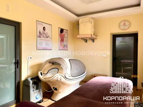 коммерческая по адресу Льва Толстого, 27