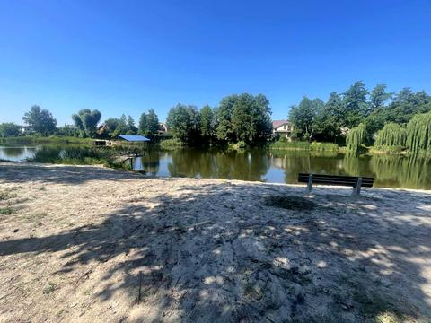 ділянка за адресою Центральна вул.