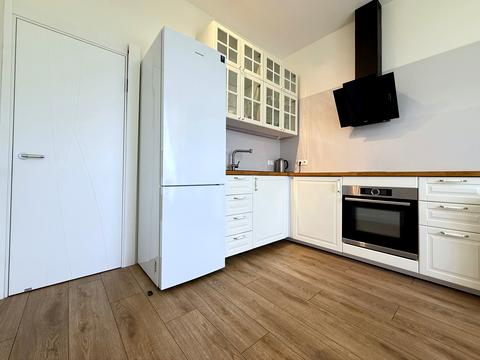 квартира за адресою Метрологічна вул., 54-Б