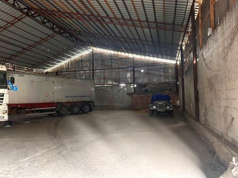 комерційна за адресою Зарічна вул., 2