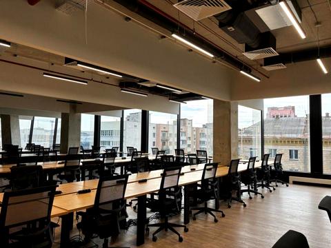 комерційна за адресою Велика Васильківська вул. (Червоноармійська), 24