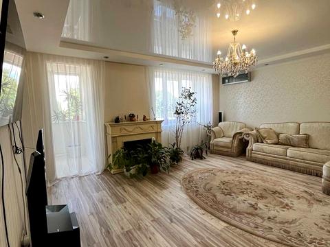 квартира за адресою Братів Горобців вул. (Дмитра Кедріна), 53-А