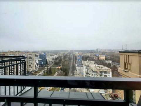квартира за адресою Космонавтів просп., 29
