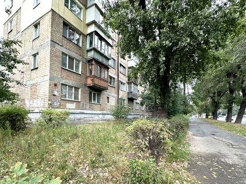 комерційна за адресою Відрадний просп. (Чубаря), 36