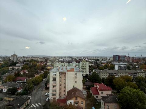 квартира по адресу Высочана ул., 18