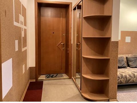 квартира за адресою Дмитра Яворницького просп. (Карла Маркса), 82