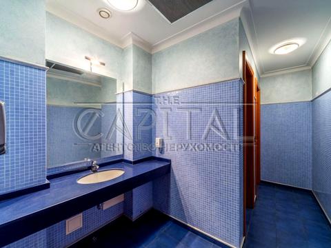 комерційна за адресою Василя Тютюнника вул. (Анрі Барбюса), 28
