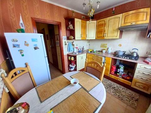 квартира за адресою Олександра Довженка вул., 20