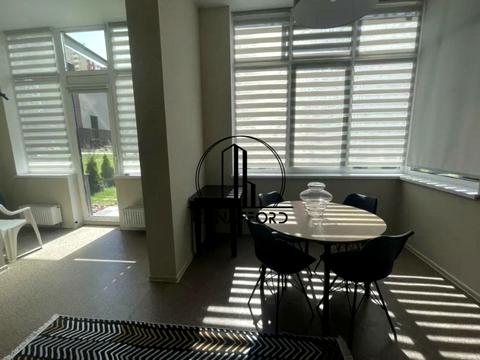 квартира по адресу Олександра Олеся ул., 2-В