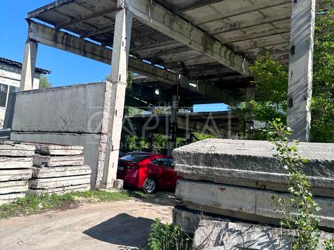 комерційна за адресою Любомирська вул., 4а