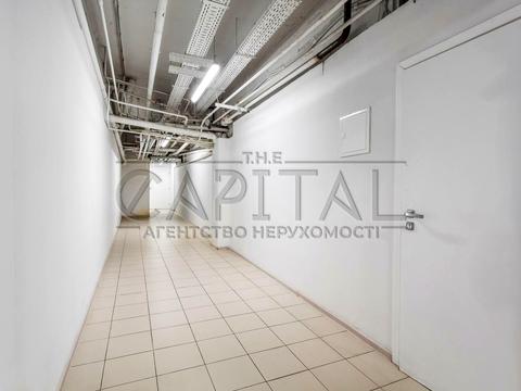 комерційна за адресою Антоновича вул. (Горького), 90-92