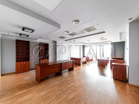 комерційна за адресою Велика Житомирська вул., 20