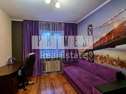 будинок за адресою Академіка Амосова вул.