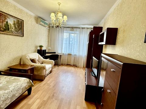 квартира по адресу Урловская ул., 16