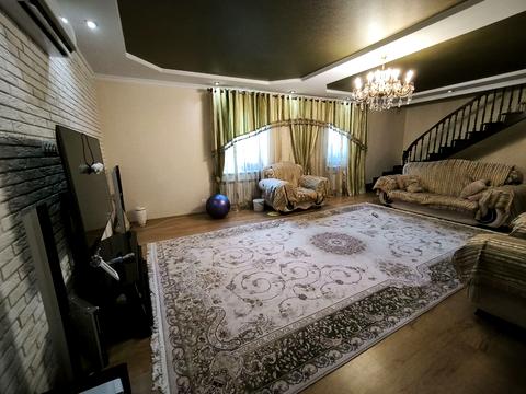 будинок за адресою Олени Теліги пров. (Достоєвського), 43