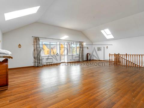 будинок за адресою Виноградна, 1